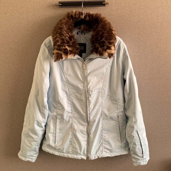 Ski Jacket by Nils - Picture 5 of 12